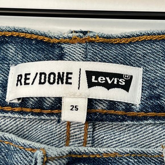 Levis Re/Done Straight Leg Denim Jeans Blue Exposed Zipper Raw Hem Size 25 Retro - Picture 5 of 14